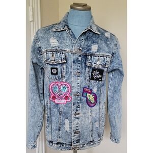 Umgee Women's Blue Patch Distressed Denim Jacket Size‎ Medium - Actual Size